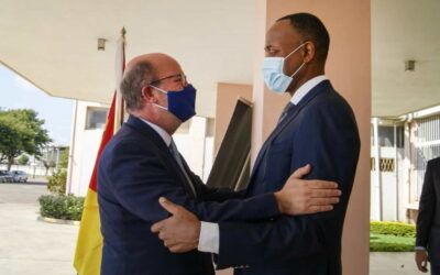 Portugal doa vacinas a Moçambique “com muito gosto