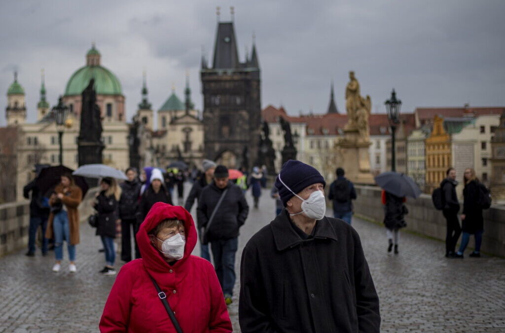Europa Central pressiona população a vacinar-se perante nova vaga