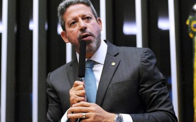 Líder da Câmara dos Deputados brasileira defende semipresidencialismo português no Brasil