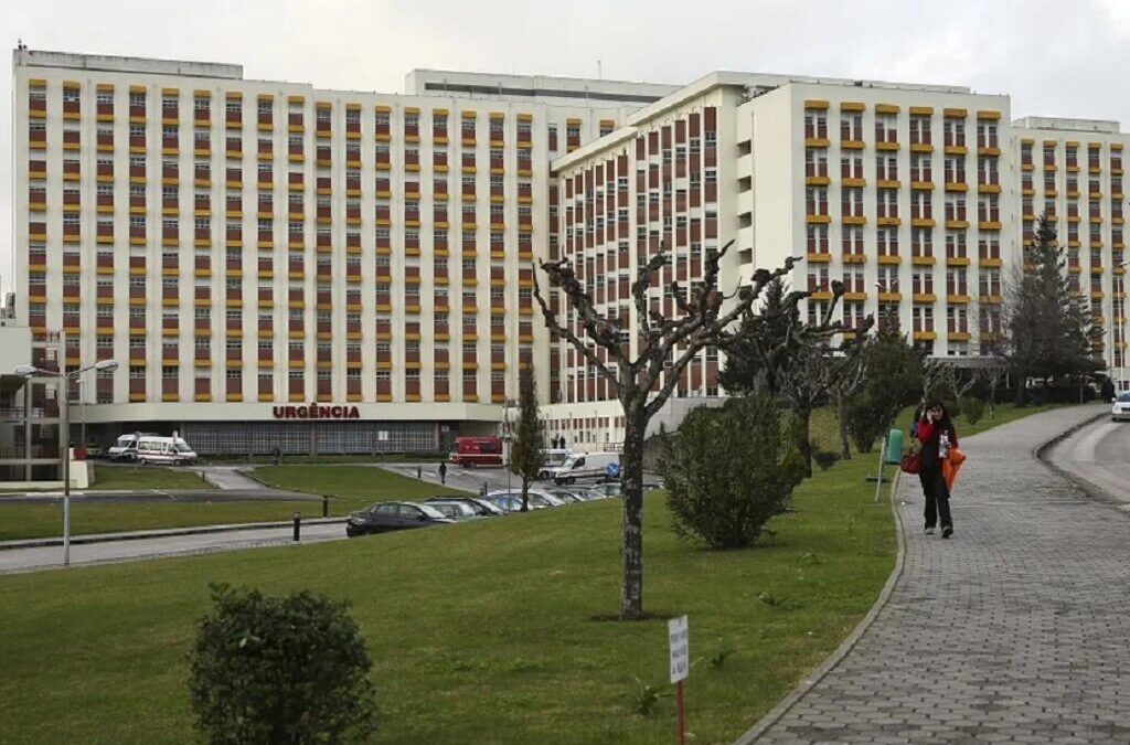 Hospitais de Coimbra com afluência “anormal” ao serviço de urgência