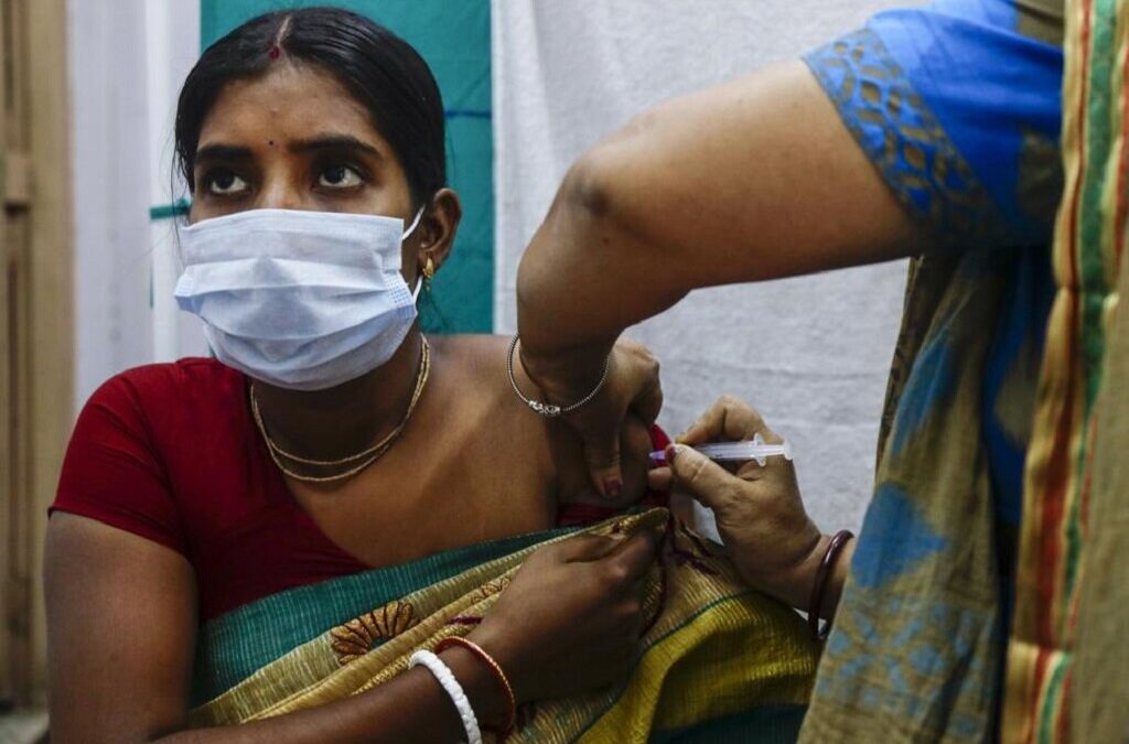 OMS autoriza uso de emergência de vacina indiana