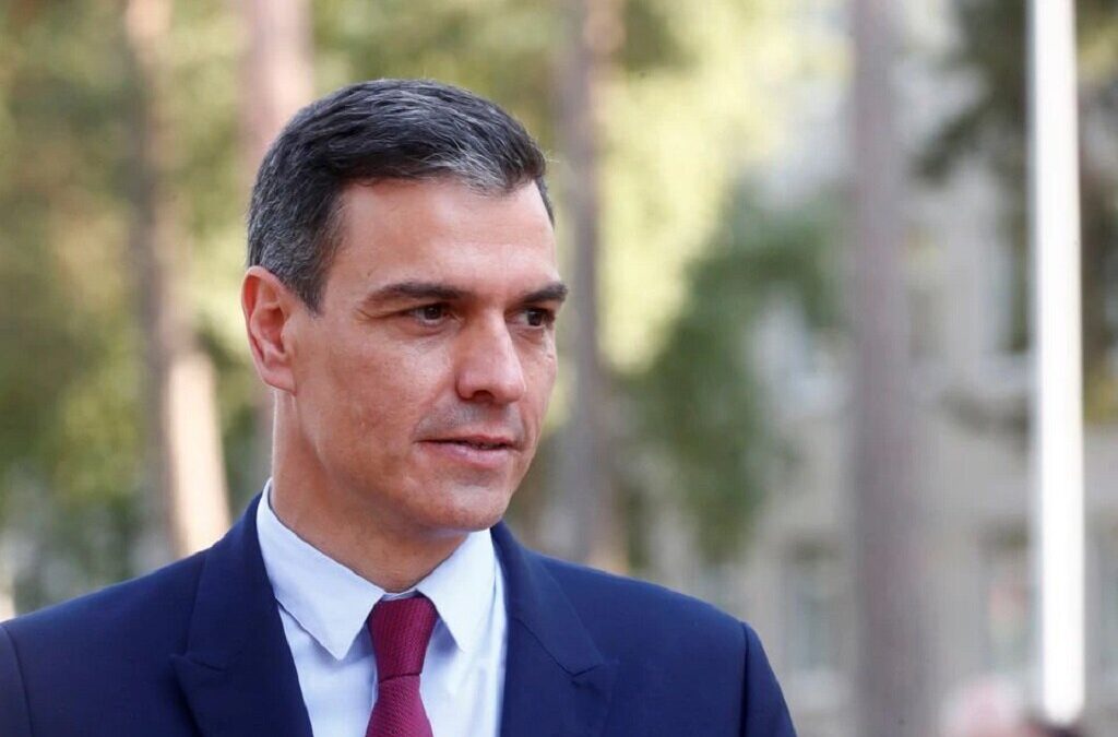 Primeiro-ministro espanhol testou positivo à covid-19