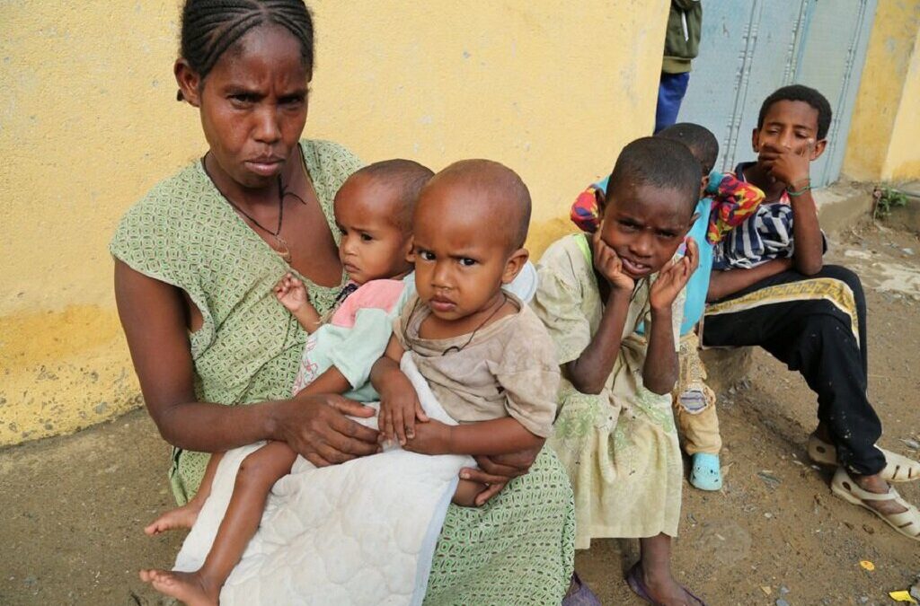 Pelo menos 200 crianças morreram de fome nos hospitais de Tigray
