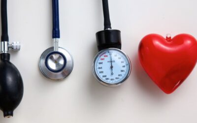 HTA: sistema de saúde é crucial para melhorar a adesão à terapêutica