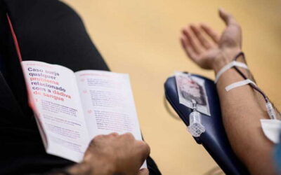 Assembleia da República aprova proibição de discriminação na doação de sangue por orientação sexual