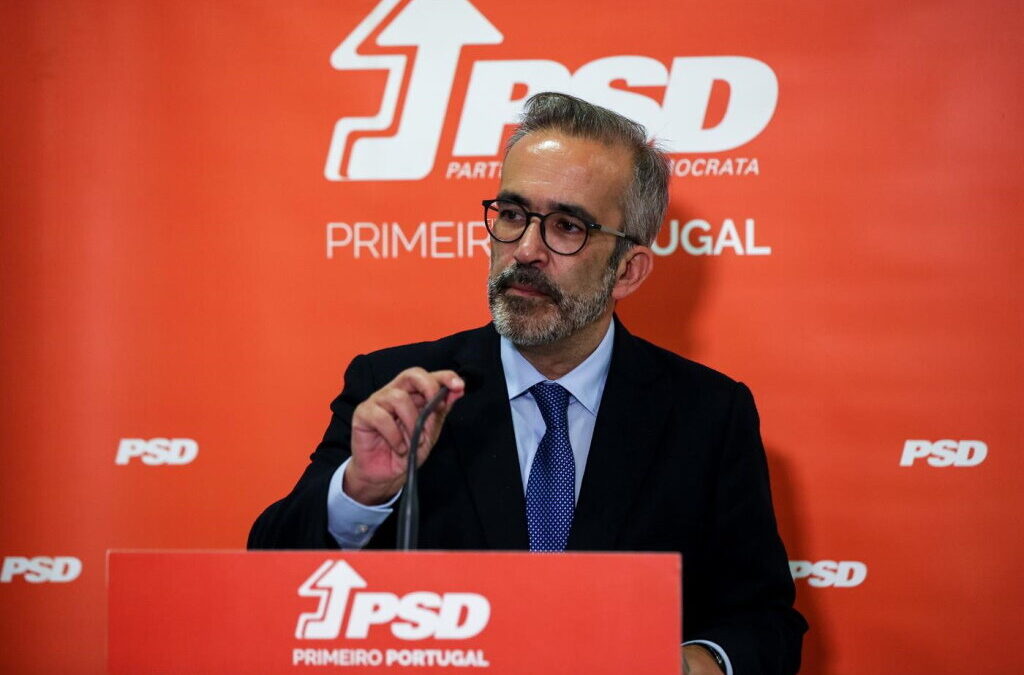 Rangel diz que Rio continua a querer ser “muleta do PS” e deixou de ter condições para ser primeiro-ministro