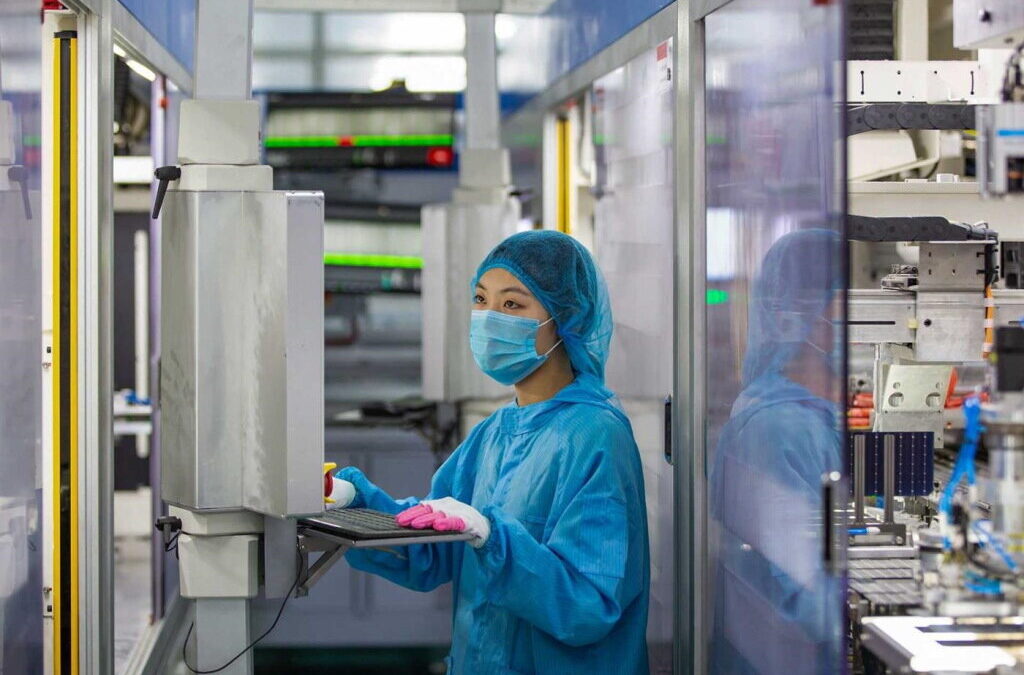 China deve aprovar o primeiro medicamento contra o vírus em dezembro