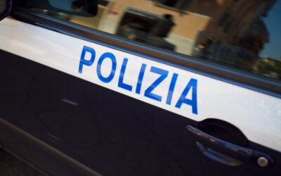 Polícia italiana em operação contra 17 ativistas antivacinas