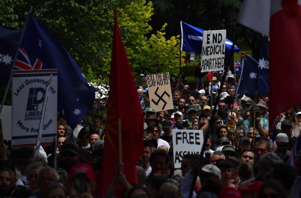 Milhares de australianos manifestam-se contra restrições