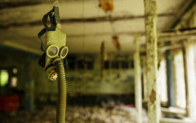 Ucrânia diz que radiação em Chernobyl aumentou, Rússia garante estar sob controlo