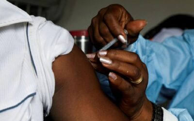Distribuição de vacinas em África tem de subir seis vezes para cumprir meta