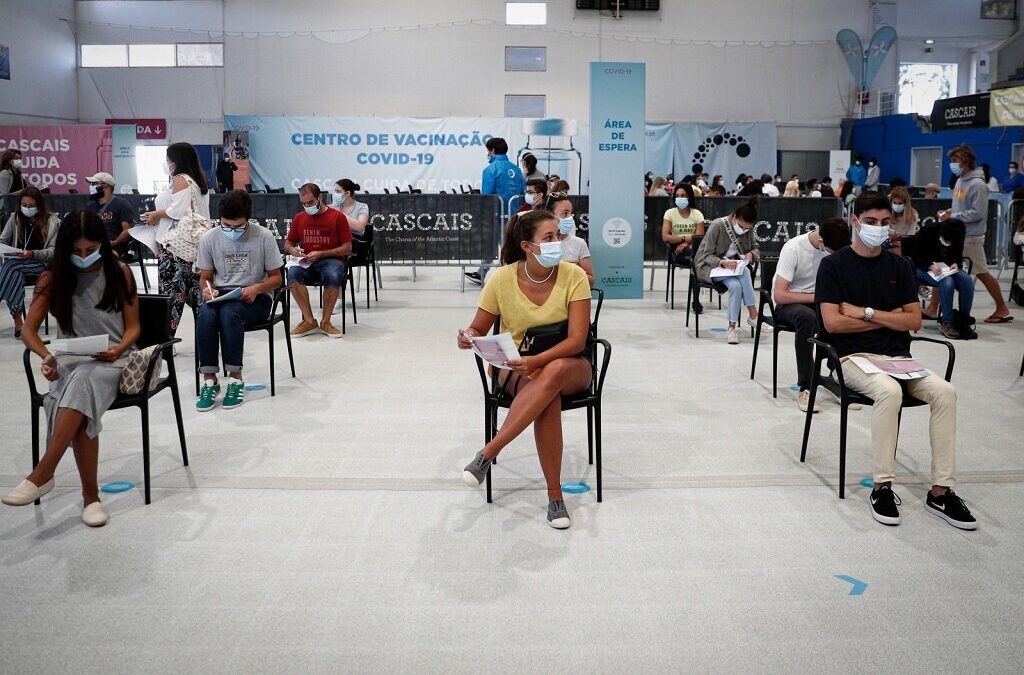 Mais 43.385 recebem reforço da vacina num total acima dos 5,5 milhões