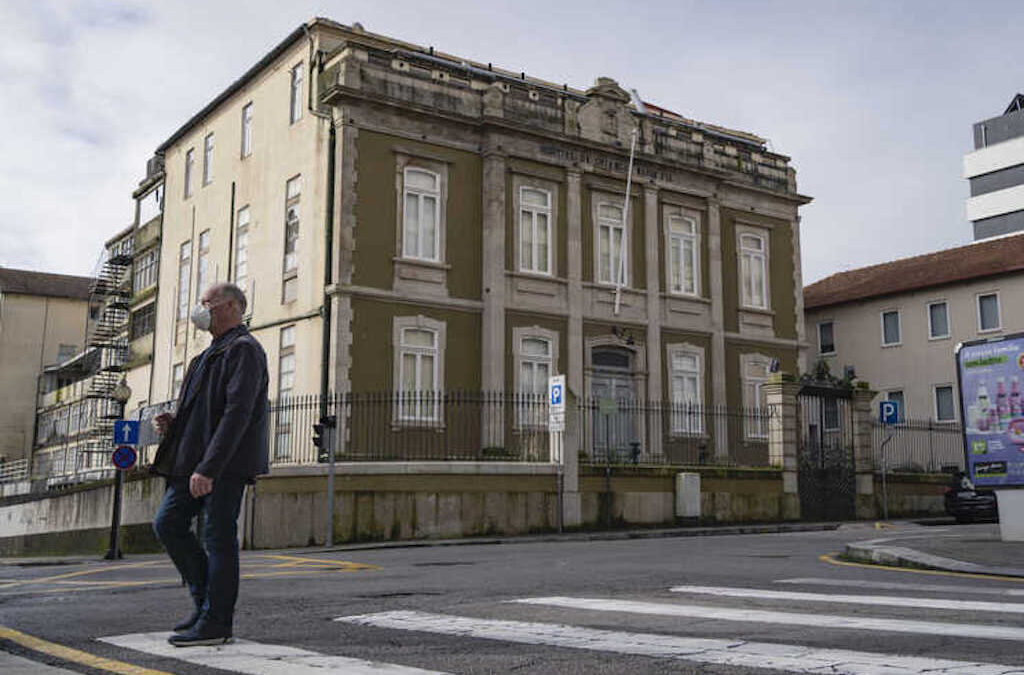 Câmara do Porto disponível para classificar edifício do antigo hospital Maria Pia