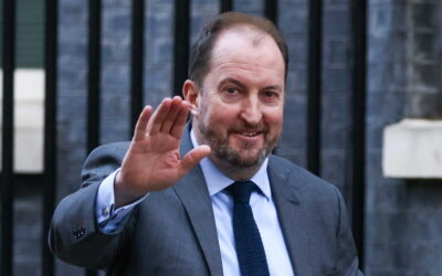 Novo diretor de comunicação garante que Boris Johnson “não é assim tão palhaço”