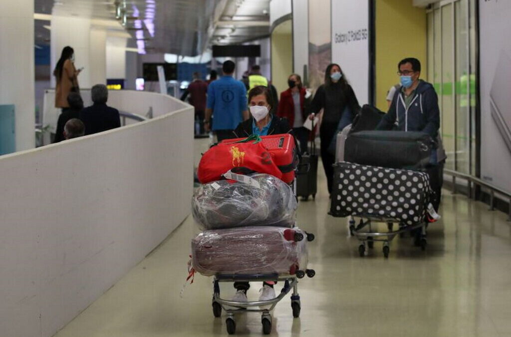 MAI anuncia que mais de 3.200 passageiros e 41 companhias foram multadas nas fronteiras aéreas