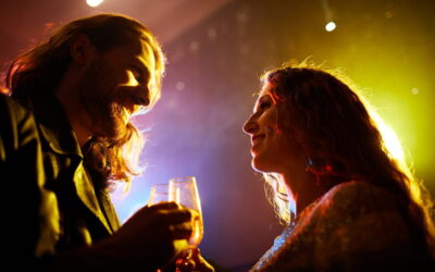 Especialistas sugerem acabar com limitação no acesso a lojas, bares e discotecas