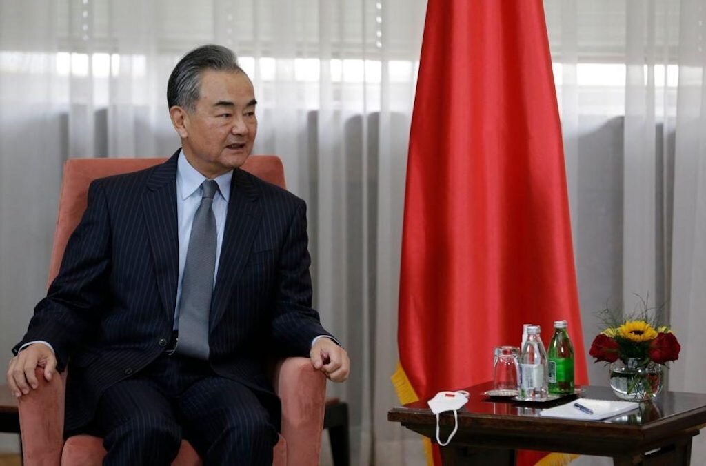 China diz estar a mediar conflito e oferece assistência humanitária