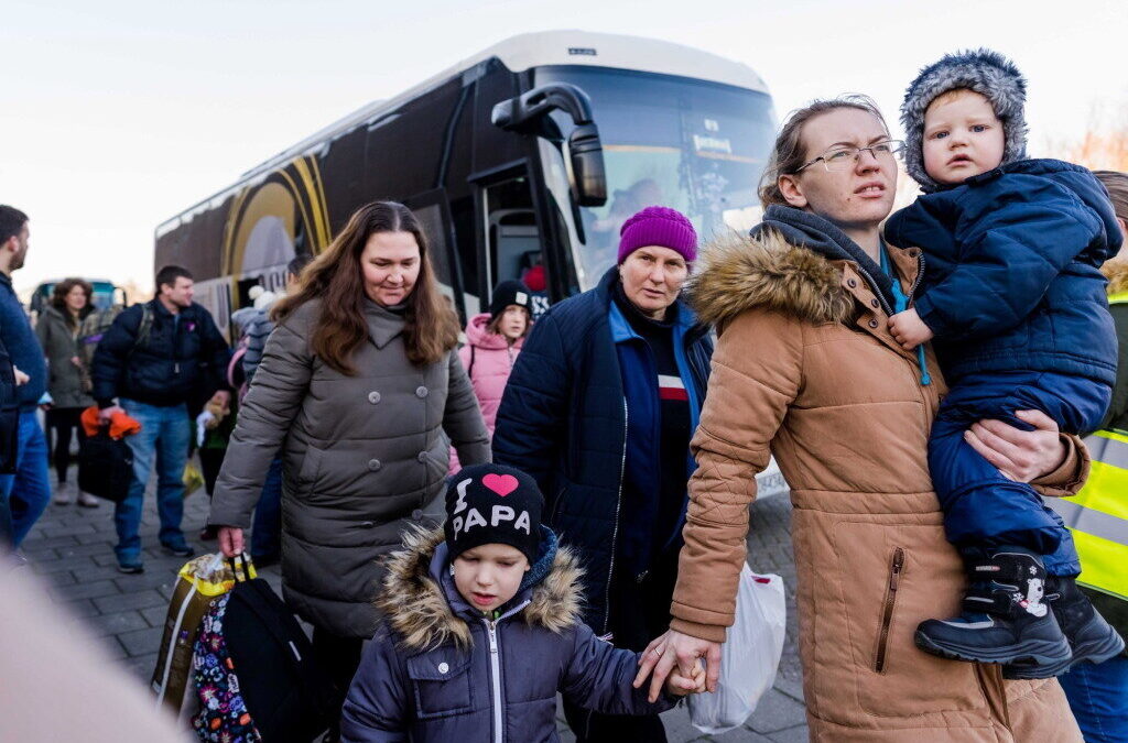 Autocarro com refugiados viaja amanhã para Loulé