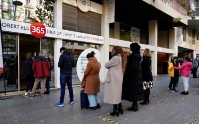 Espanha normaliza doença suprimindo quarentena para casos ligeiros e assintomáticos