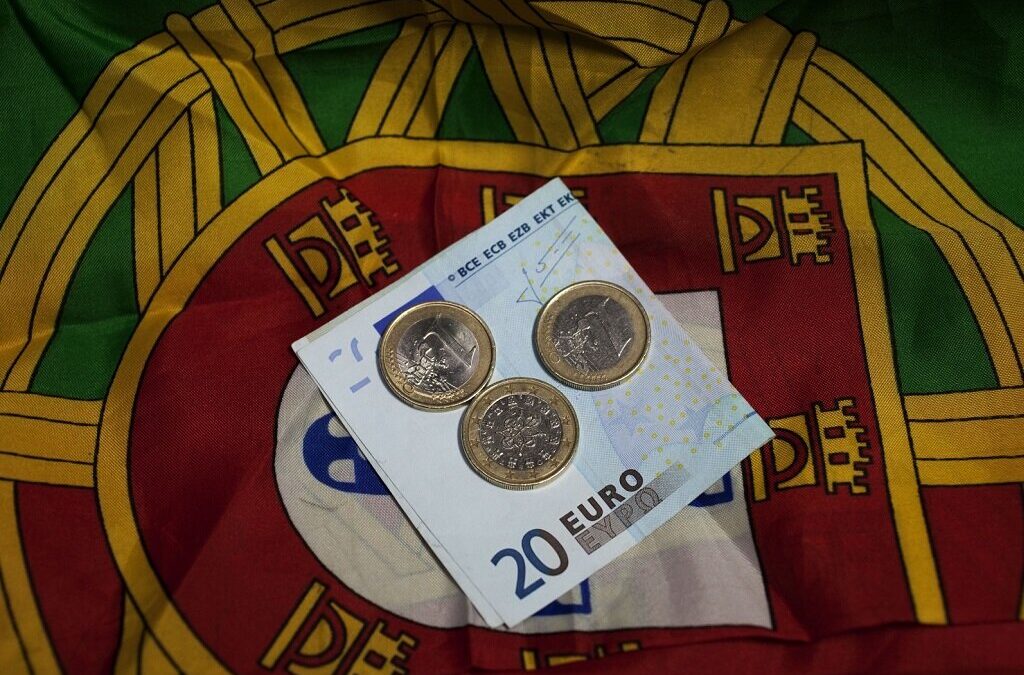 Economistas não descartam recessão ligeira em Portugal