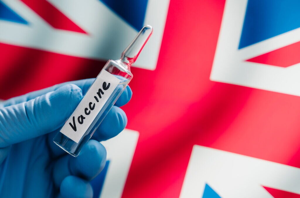 Reino Unido vai administrar quarta dose da vacina a grupos de risco