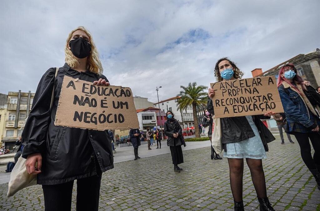 Estudantes manifestam-se hoje em Lisboa 60 anos depois da crise estudantil