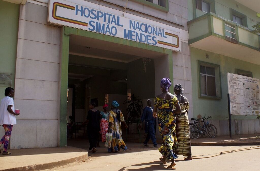 Inaugurada fábrica de oxigénio do principal hospital da Guiné-Bissau