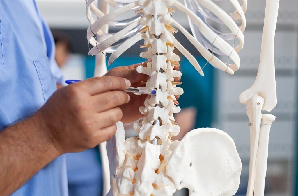 Nova técnica cirúrgica inovadora acelera recuperação de doentes com problemas na coluna vertebral