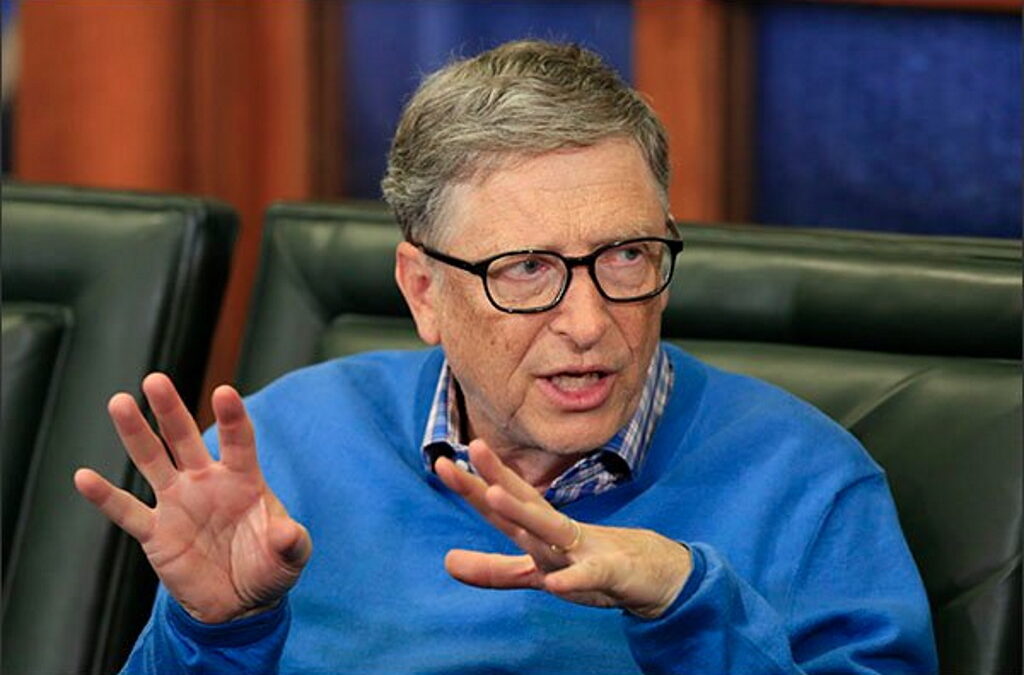 Bill Gates com sintomas leves após ter testado positivo