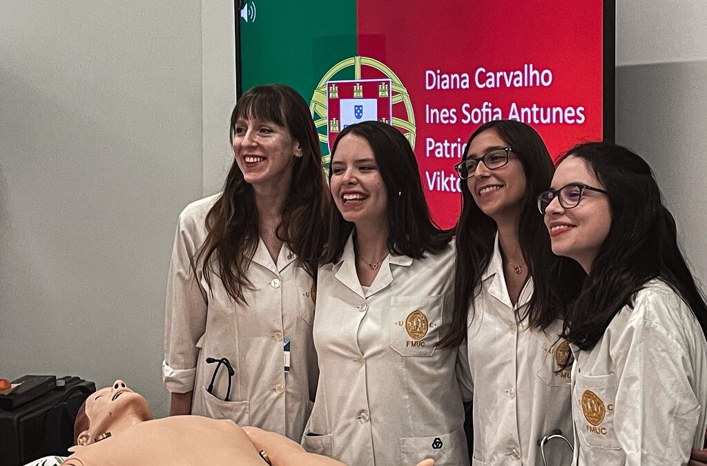 Estudantes de Medicina de Coimbra vencem competição europeia SIMUniversity