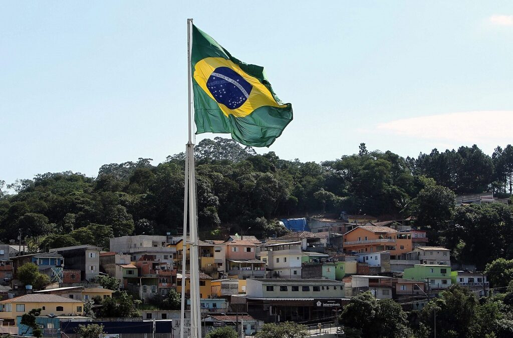 Eleições no Brasil são fundamentais para futuro da América Latina, diz ex-ministro