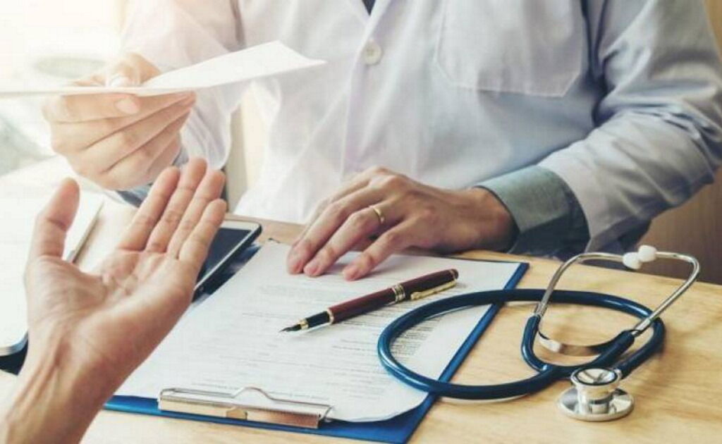PS quer centros de saúde da região Oeste prioritários para contratar médicos
