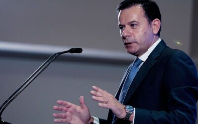 Montenegro aponta “sinais graves” da degradação do SNS