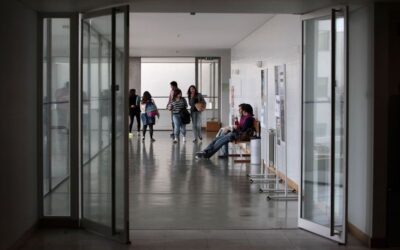 Universitários apontam ansiedade e perturbações do sono como consequências da pandemia