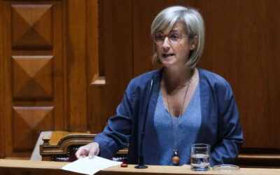 Marta Temido assume que transferência de competências está “ainda longe da meta”
