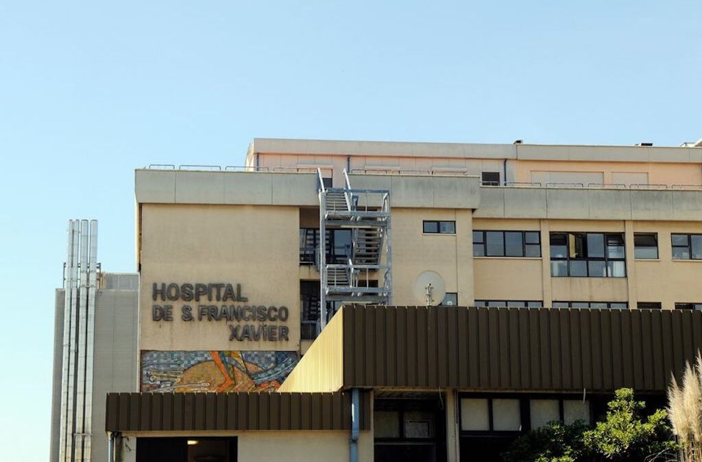 Hospital S. Francisco Xavier a funcionar normalmente após incêndio
