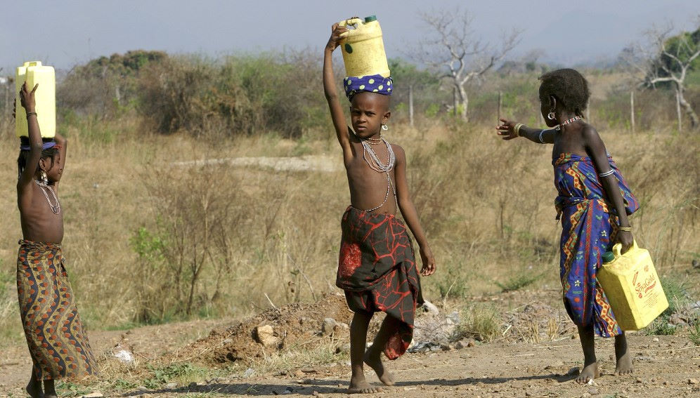 Ação climática ‘poderia evitar 6.000 mortes de crianças por ano’