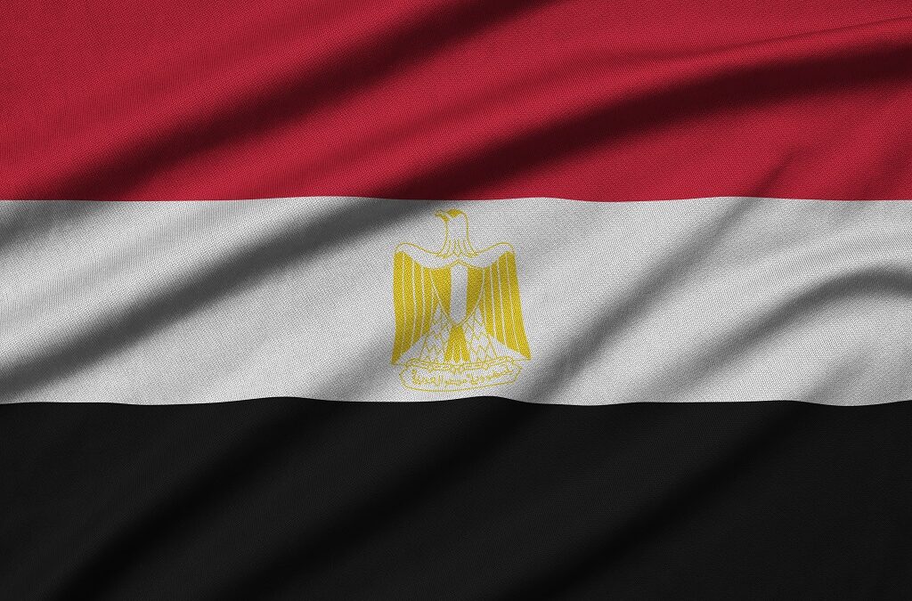 Acidente rodoviário no Egito faz 22 mortos e 31 feridos