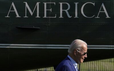 Joe Biden continua infetado mas está a reagir bem