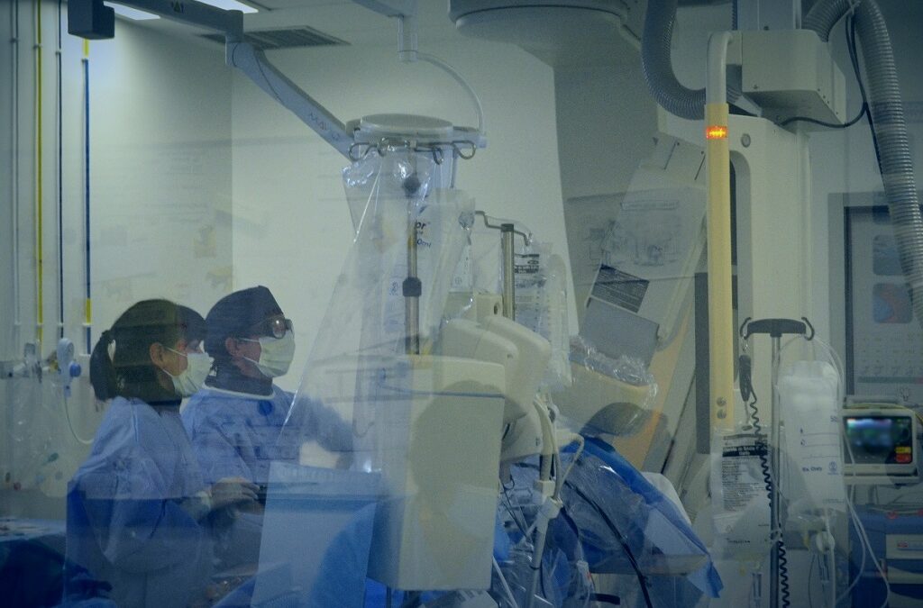 Hospital de Braga realiza procedimento inovador na área da cardiologia de intervenção