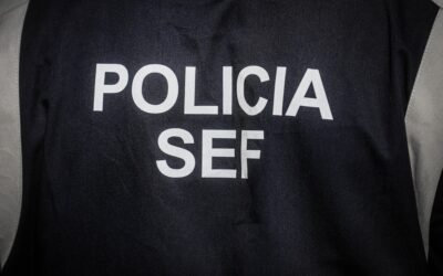 SEF detém em Faro mulher estrangeira suspeita de tortura de menores