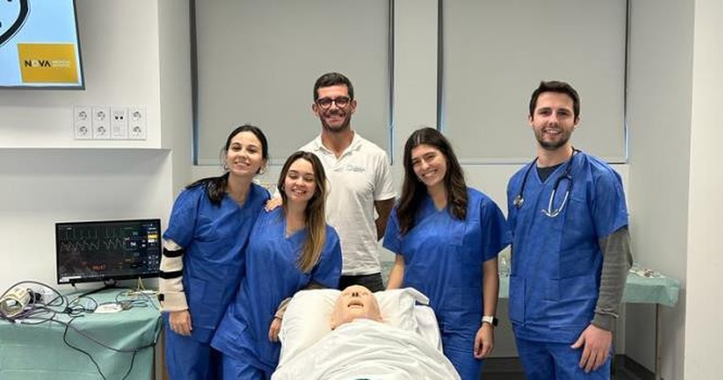 Alunos da Faculdade de Medicina da Universidade de Lisboa venceram o SimUniversity Portugal