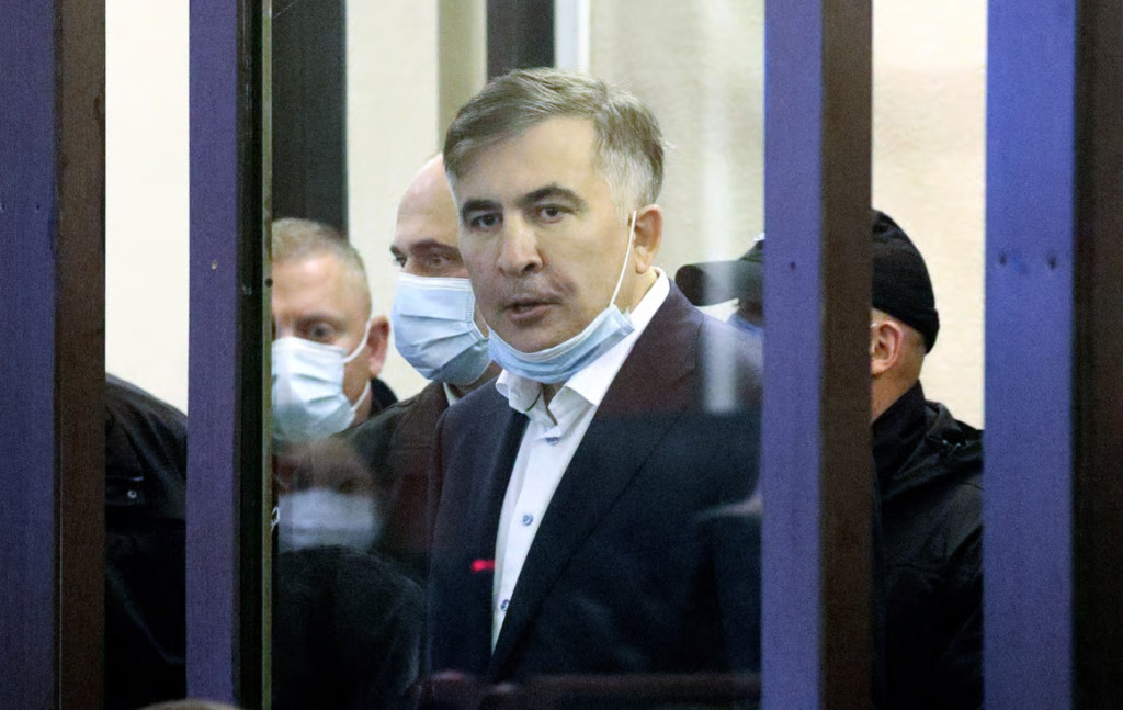 Agravou-se estado de saúde do ex-presidente da Geórgia na prisão