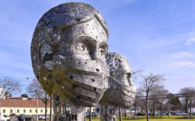 Escultura em homenagem aos médicos inaugurada em Belém
