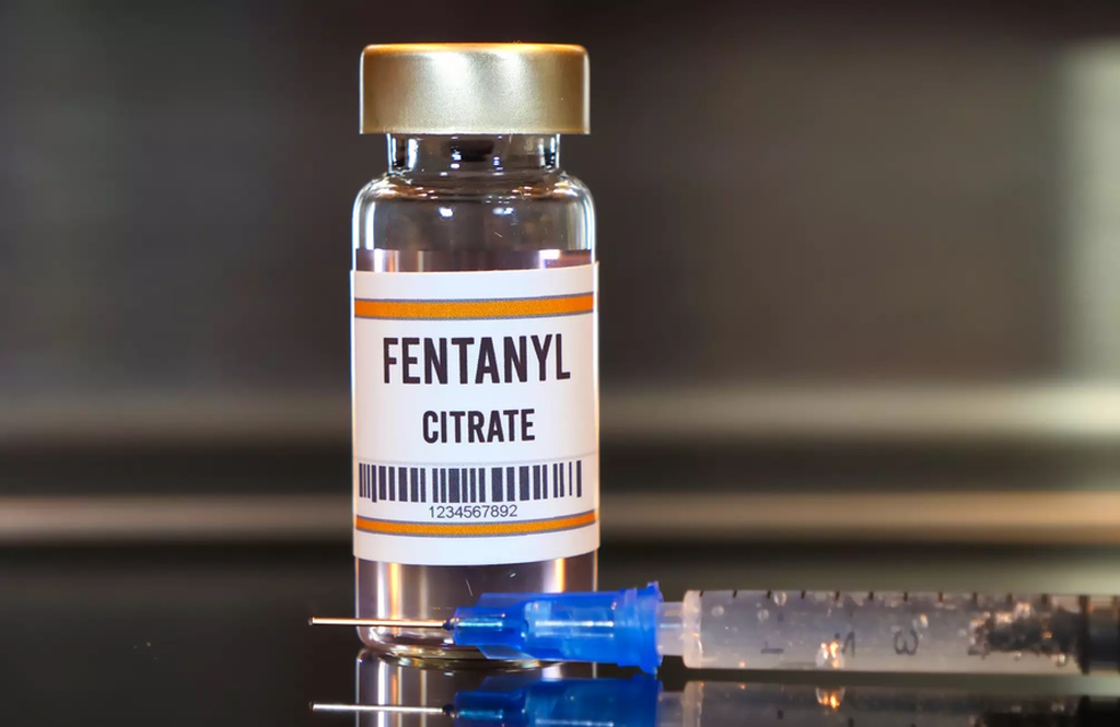 EUA vão utilizar inteligência artificial na luta contra tráfico de fentanil
