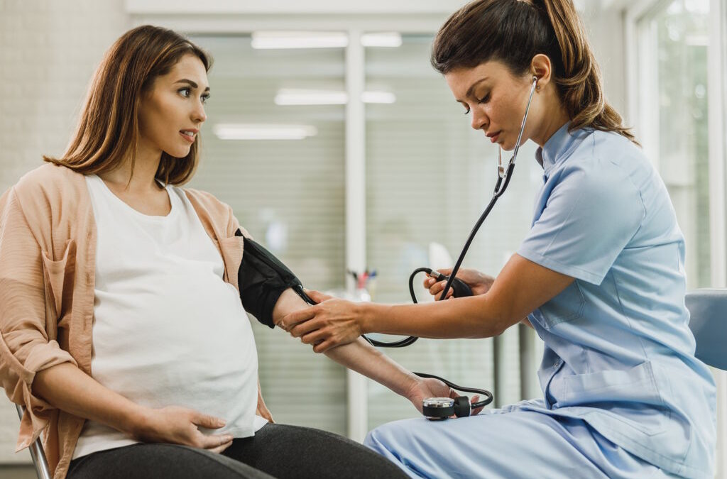 Orientação que permite a enfermeiros internar grávidas é um “grande passo”