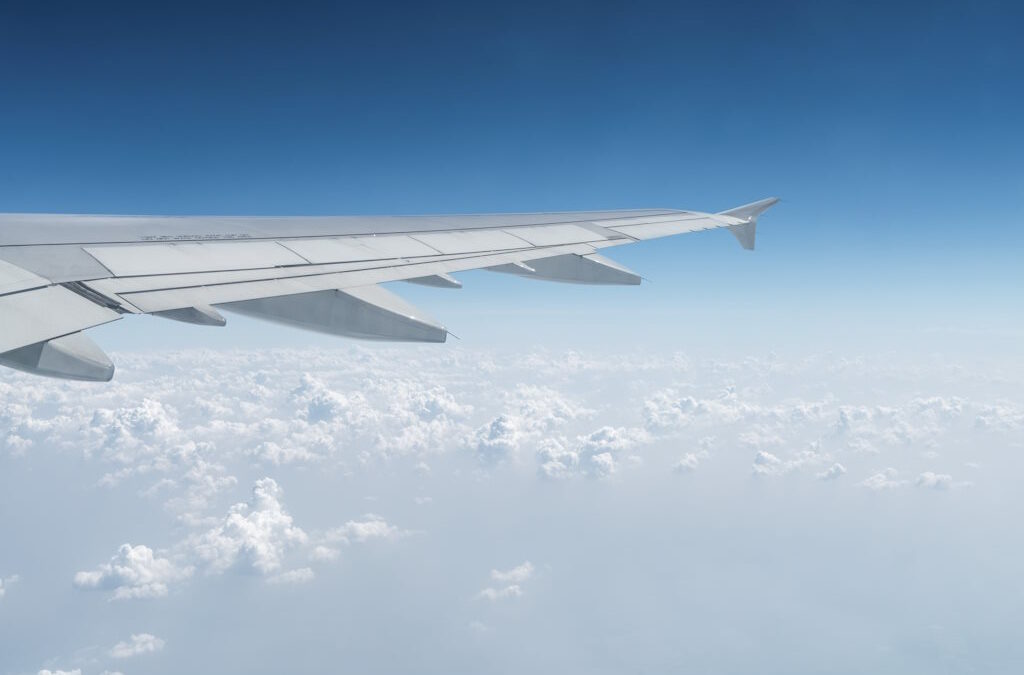 Intensificação do aquecimento global leva a maior turbulência para os aviões
