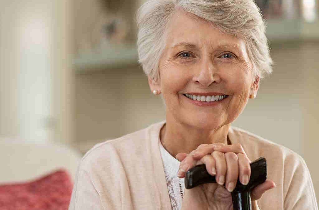 “Envelheça a sorrir para a vida” é a mensagem da Clínica Médis no Dia dos Avós