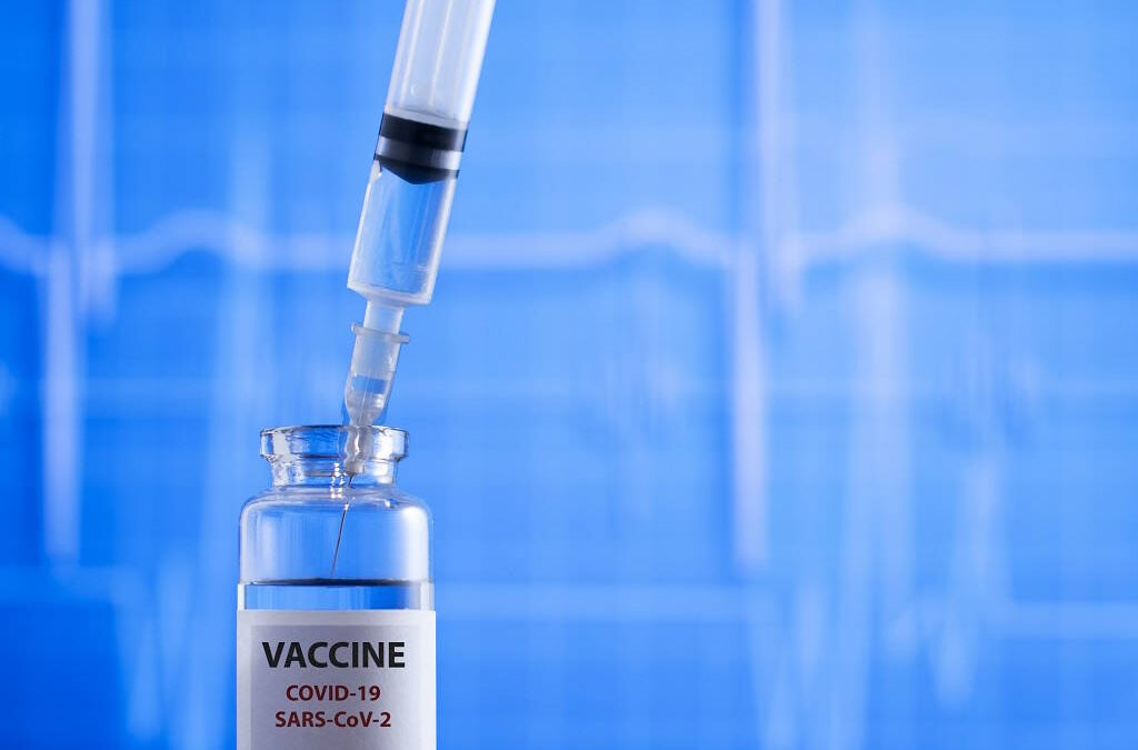 Cancro: Frequência de reforço adicional de vacina contra a covid depende do tratamento