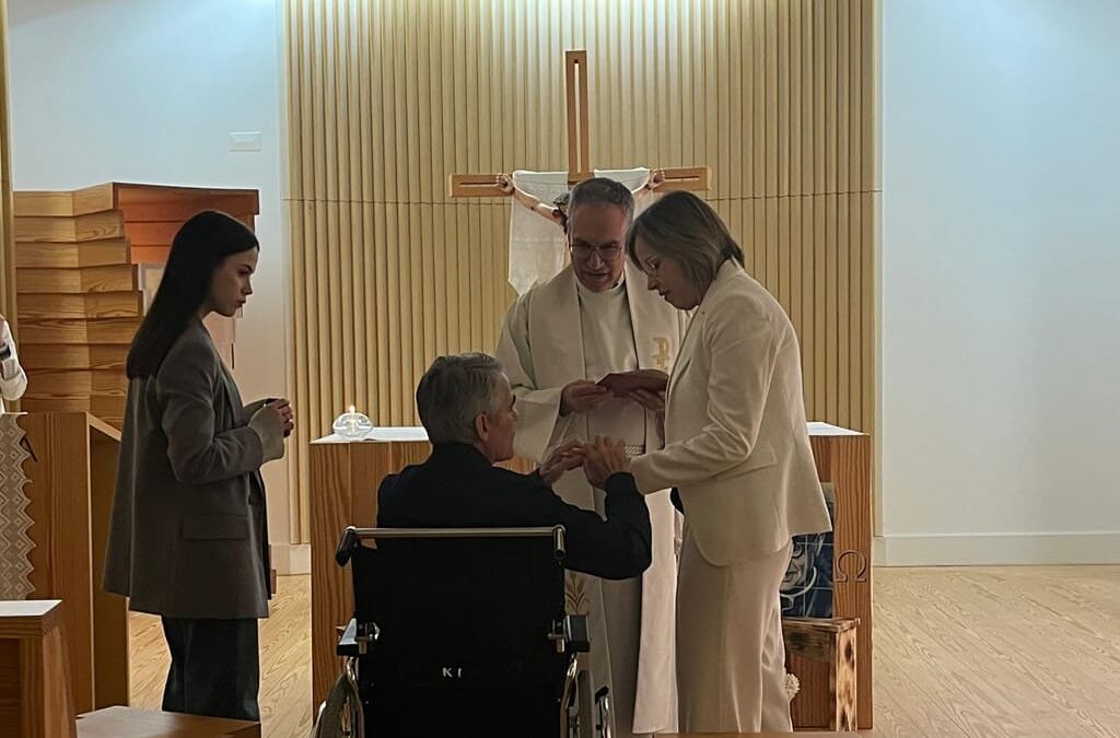 Utente internado celebra 25 anos de casamento na Capela do Hospital de Braga
